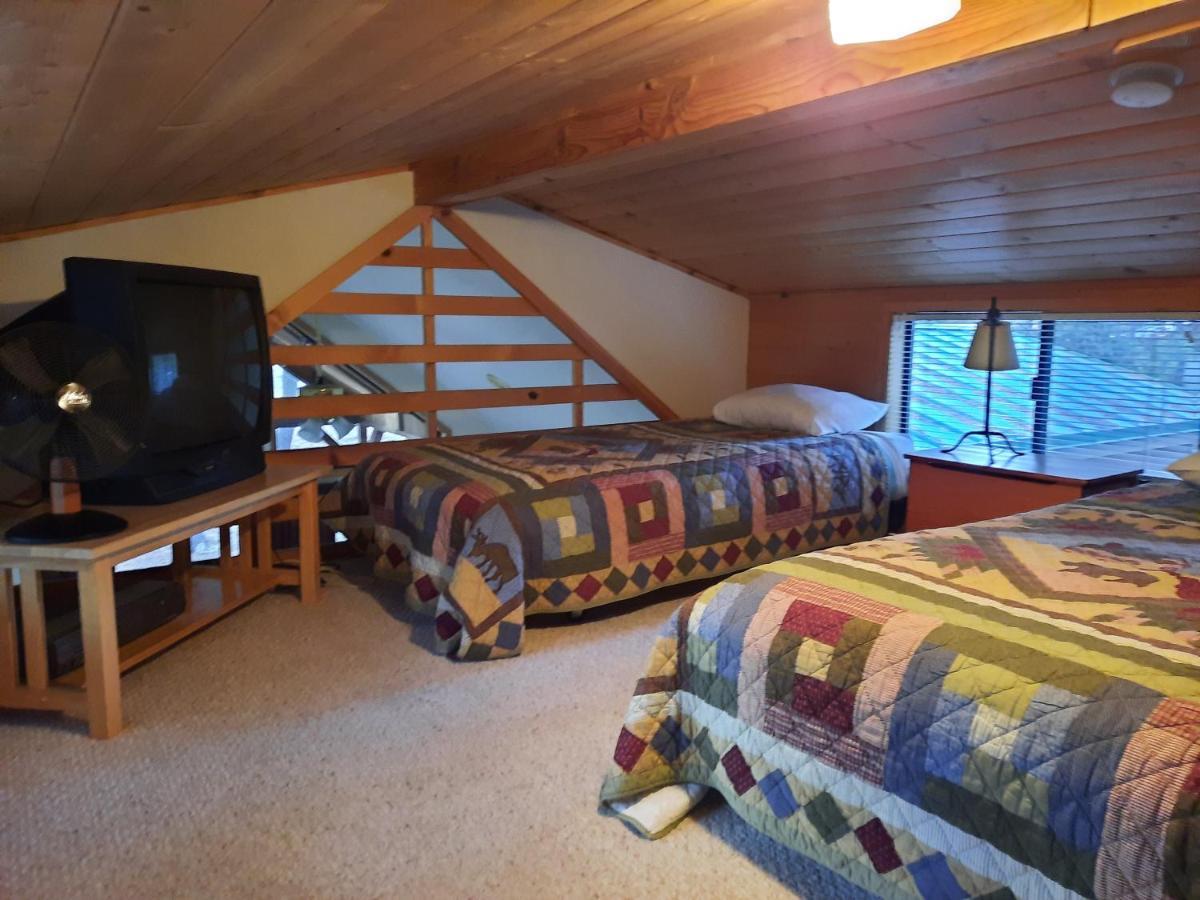 Willamette Pass Inn & Chalets Odell Lake Exteriér fotografie